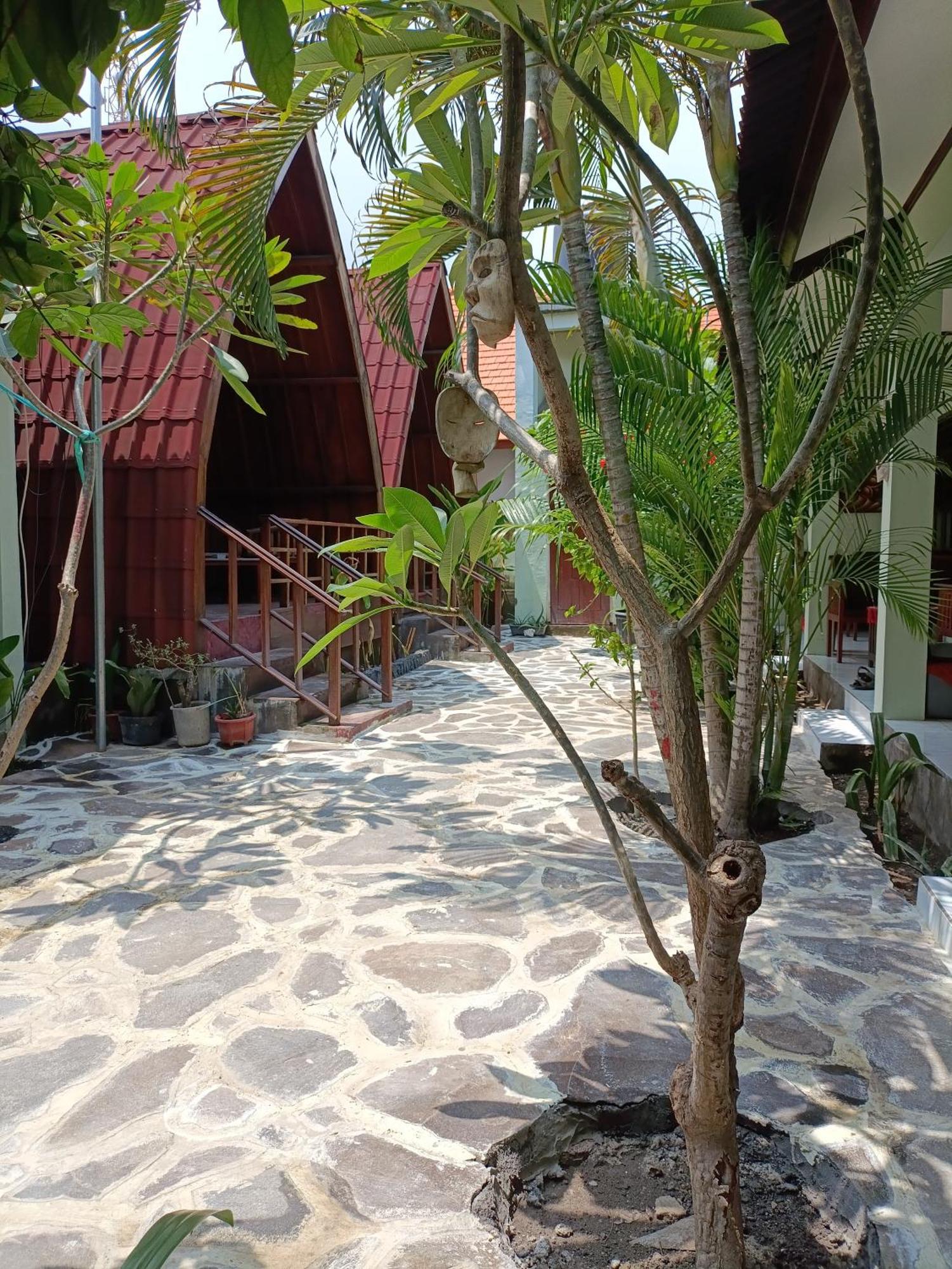 Gili Mesari Cottages & Homestay Джили Трауанган Екстериор снимка